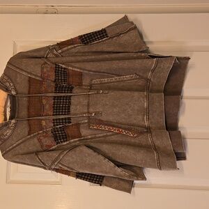 Easel Hooded Sweatshirt